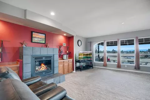 21435 Modoc Ln, Bend, OR 97702 photo 19