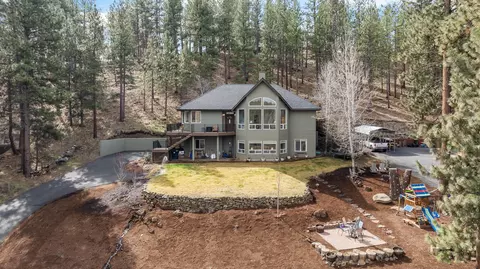 69856 Camp Polk Rd, Sisters, OR 97759