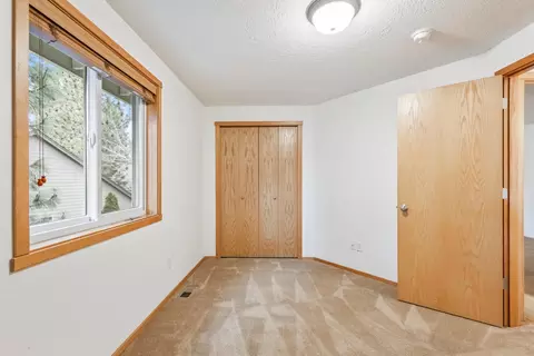 61324 Sparrow Ct, Bend, OR 97702 photo 22