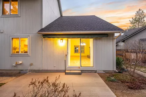 61324 Sparrow Ct, Bend, OR 97702 photo 43