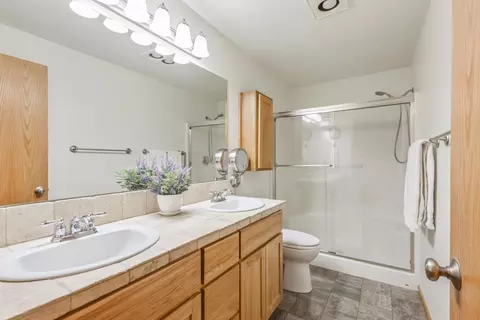 61324 Sparrow Ct, Bend, OR 97702 photo 17
