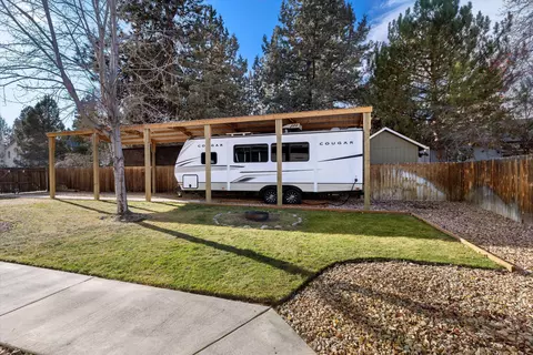 Other - 997 SE Shadowood Dr, Bend, OR 97702 photo 1 of 9