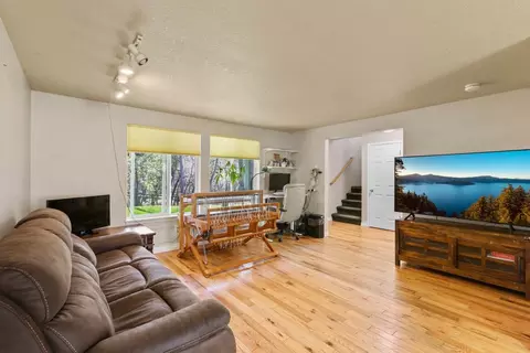 Other - 1438 Summit Loop, Grants Pass, OR 97527 photo 3 of 6