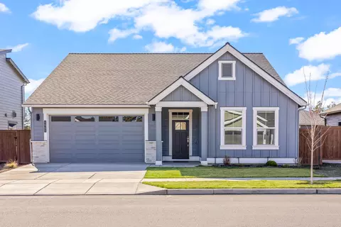 4065 SW 47th St, Redmond, OR 97756
