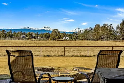 Exterior - 64146 Pioneer Loop, Bend, OR 97701 photo 5 of 15