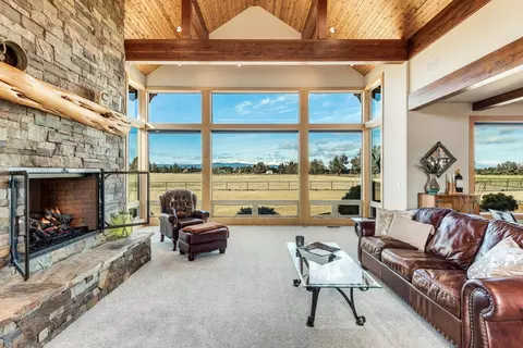 Living - 64146 Pioneer Loop, Bend, OR 97701 photo 2 of 5