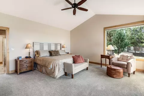Bedroom - 64146 Pioneer Loop, Bend, OR 97701 photo 1 of 2