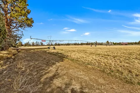 Other - 64146 Pioneer Loop, Bend, OR 97701 photo 16 of 18