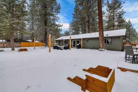 Exterior - 69322 Hackamore, Sisters, OR 97759 photo 8 of 10