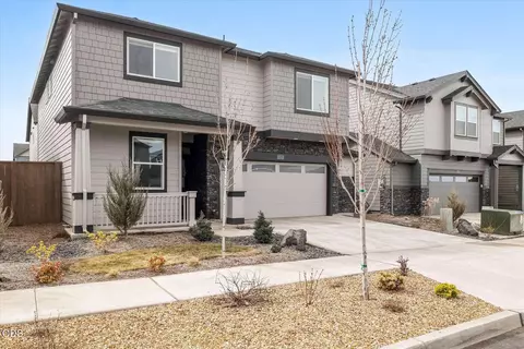 21512 SEtna Pl, Bend, OR 97702