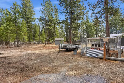 Exterior - 51432 Jory Rd, La Pine, OR 97739 photo 13 of 18