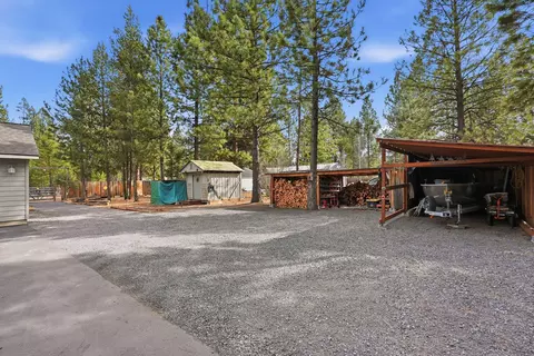 Exterior - 51432 Jory Rd, La Pine, OR 97739 photo 5 of 18