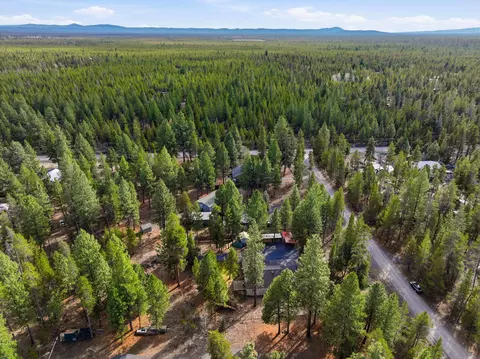View/Area - 51432 Jory Rd, La Pine, OR 97739 photo 6 of 9