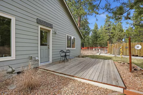 Exterior - 51432 Jory Rd, La Pine, OR 97739 photo 8 of 18