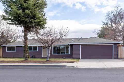 1650 SW 16th St, Redmond, OR 97756