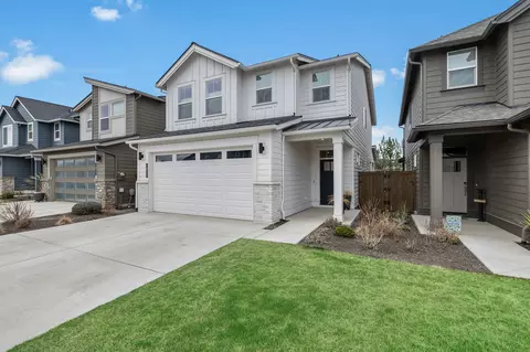 Exterior - 3831 NE Tellus Dr, Bend, OR 97701 photo 2 of 5