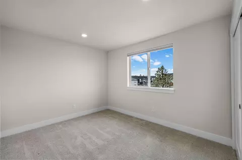 Bedroom - 3831 NE Tellus Dr, Bend, OR 97701 photo 4 of 8
