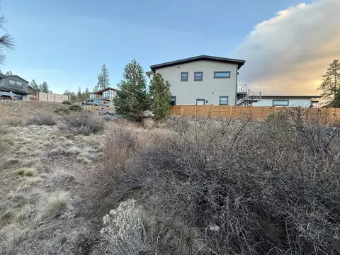 61175 SW Tippytoe Pl, Bend, OR 97702 photo 16
