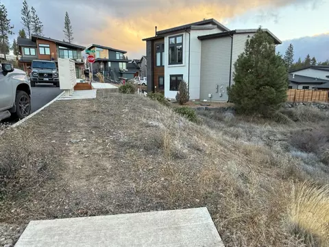 61175 SW Tippytoe Pl, Bend, OR 97702 photo 22