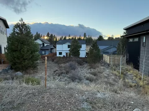 61175 SW Tippytoe Pl, Bend, OR 97702 photo 21