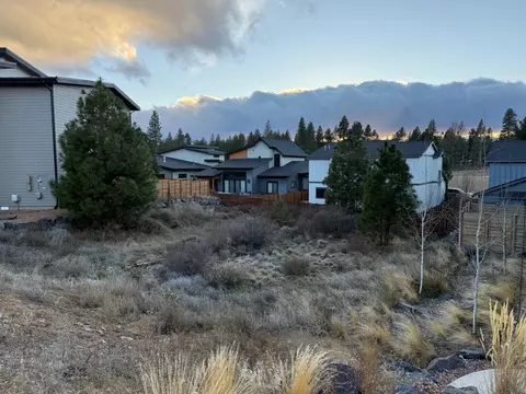 61175 SW Tippytoe Pl, Bend, OR 97702 photo 11