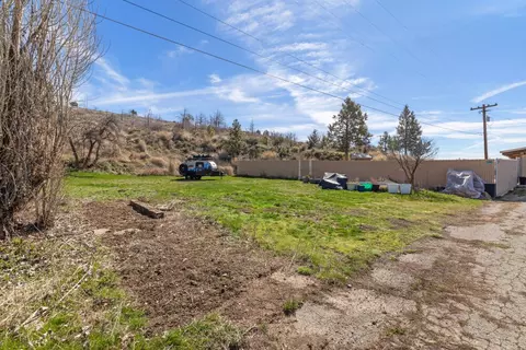 Exterior - 4811 Wocus Rd, Klamath Falls, OR 97601 photo 14 of 16