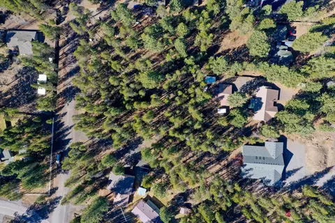 16948 Rosemead Rd, Bend, OR 97707 photo 3