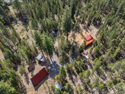 View/Area - 15635 6th St, La Pine, OR 97739 photo 7 of 13