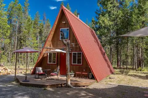 Exterior - 15635 6th St, La Pine, OR 97739 photo 3 of 8