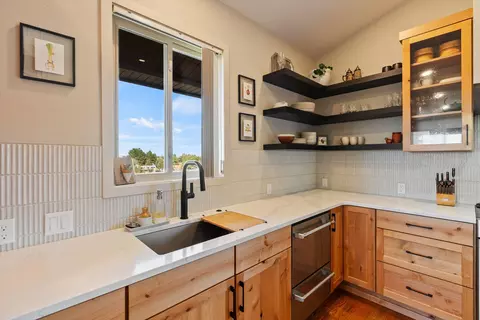 65280 94th St, Bend, OR 97703 photo 10