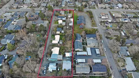 1808 Spring St, Medford, OR 97504