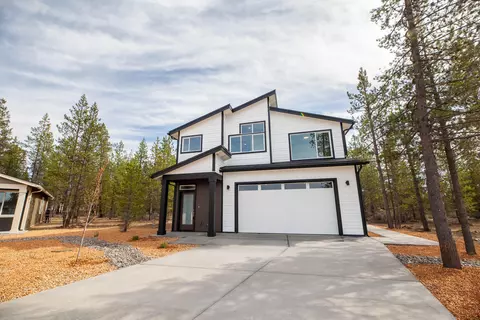 16671 Neil Ct #9, La Pine, OR 97739
