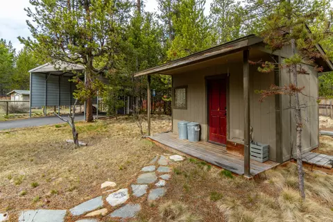 Exterior - 17370 Brant Dr, Bend, OR 97707 photo 3 of 7