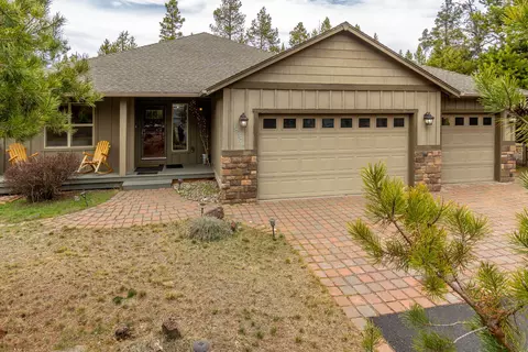 Exterior - 17370 Brant Dr, Bend, OR 97707 photo 6 of 7