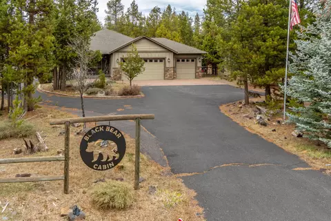 17370 Brant Dr, Bend, OR 97707