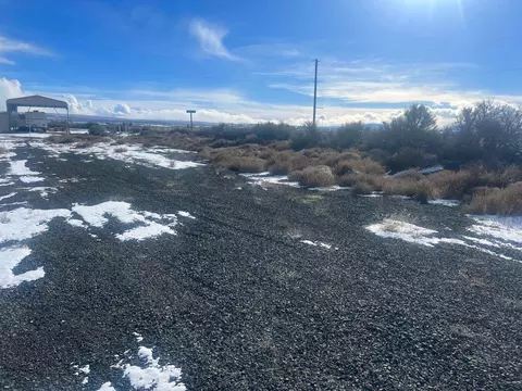 1600 Rainbow Rd #1600 1700, Christmas Valley, OR 97641