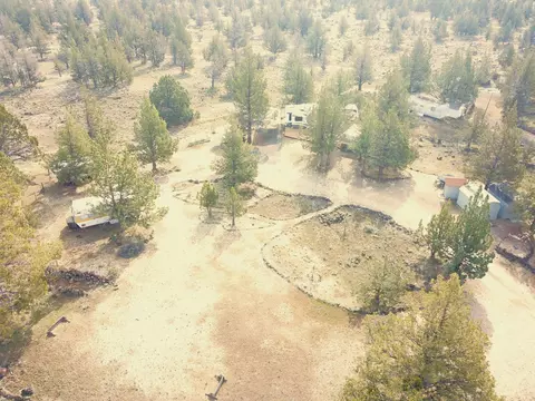 6655 SW Lizard Dr, Culver, OR 97734