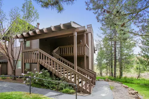 57321 Beaver Ridge Loop #1, Sunriver, OR 97707