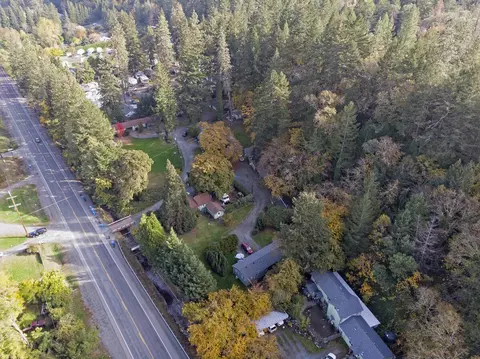 3251 Rogue River Hwy, Grants Pass, OR 97527