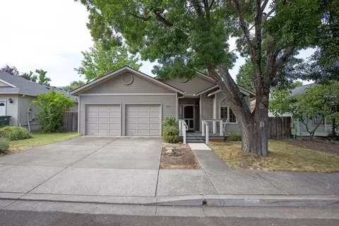 159 N Wightman St, Ashland, OR 97520
