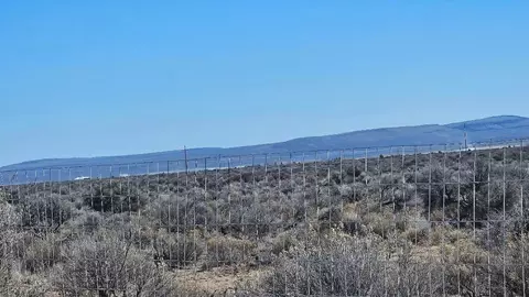 honey do lane, Christmas Valley, OR 97641