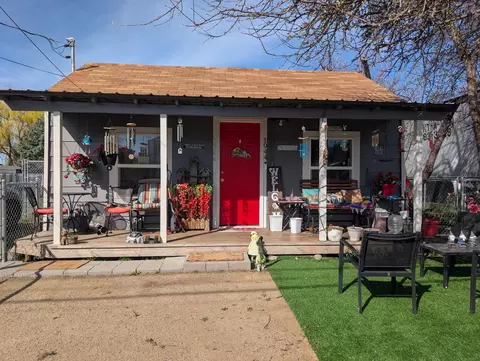 1944 Gary St, Klamath Falls, OR 97603