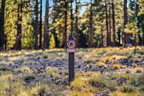 59500 Elk Run Dr #498, Bend, OR 97707