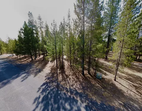 15111 River Loop Dr W, Bend, OR 97707 photo 16