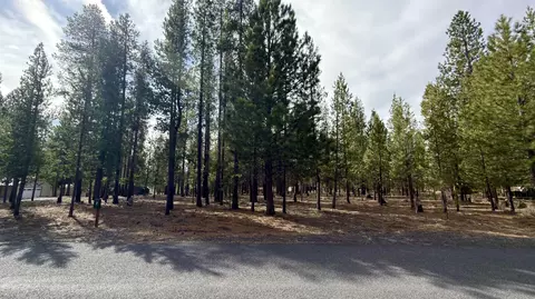 15111 River Loop Dr W, Bend, OR 97707 photo 22