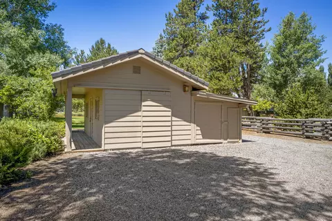Other - 55635 Gatehouse Ln, Bend, OR 97707 photo 8 of 16