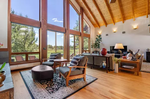 Living - 55635 Gatehouse Ln, Bend, OR 97707 photo 3 of 7