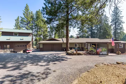 20518 Pine Vista Dr, Bend, OR 97702 photo 4