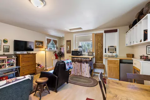 20518 Pine Vista Dr, Bend, OR 97702 photo 42