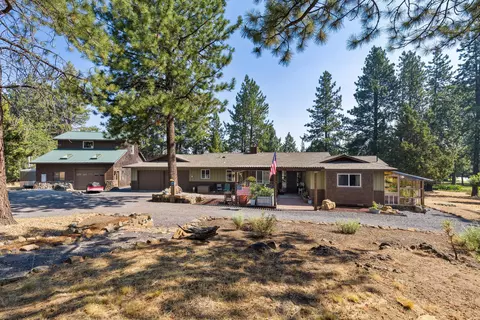 20518 Pine Vista Dr, Bend, OR 97702